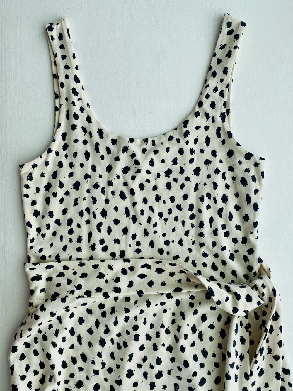 *LIKE NEW* Pact Organic Cotton-blend Midi Wrap Dress with Black Spot Print - Picture 2 of 4